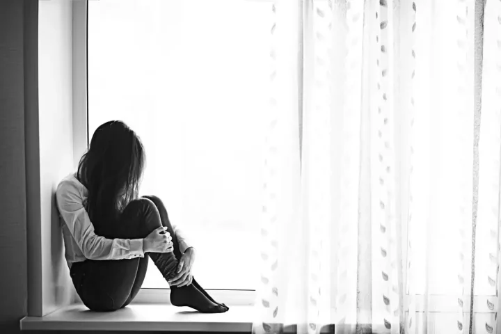 Me aislé después de recaer por qué desaparecer de la gente que te apoya puede aumentar el riesgo