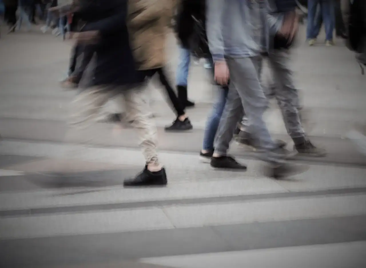 La ciudad también puede activar el consumo cómo reconocer rutas, horarios y encuentros que funcionan como disparadores