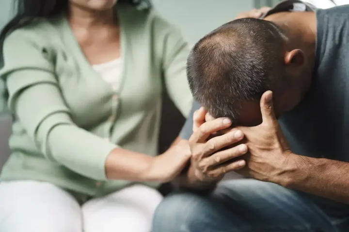 Deudas y consumo de drogas qué puede hacer la familia cuando el dinero empieza a desaparecer