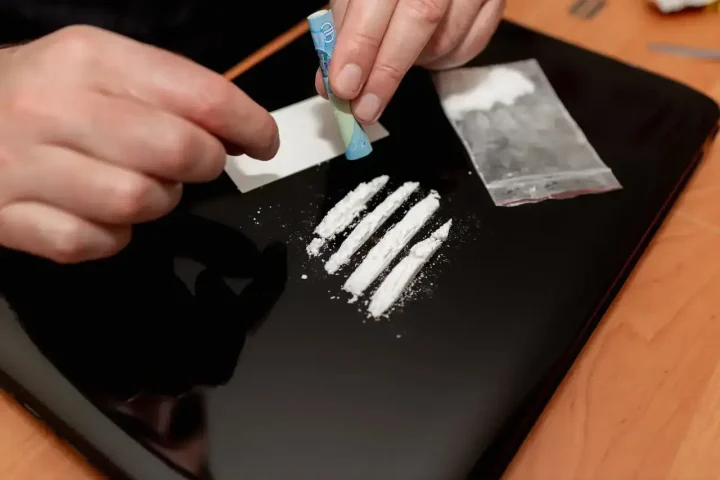 Triturar o manipular medicamentos no los vuelve más seguros por qué cambiar la forma de uso puede aumentar riesgos