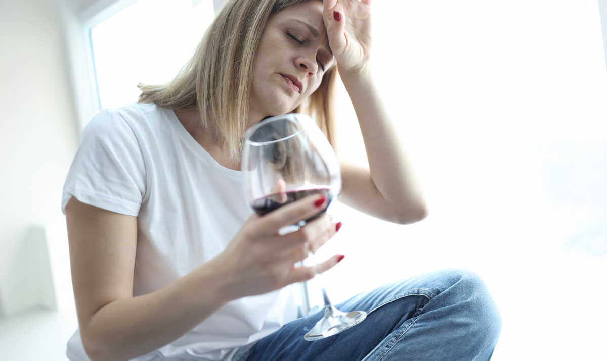Imagen de apoyo sobre alcoholismo y sus síntomas